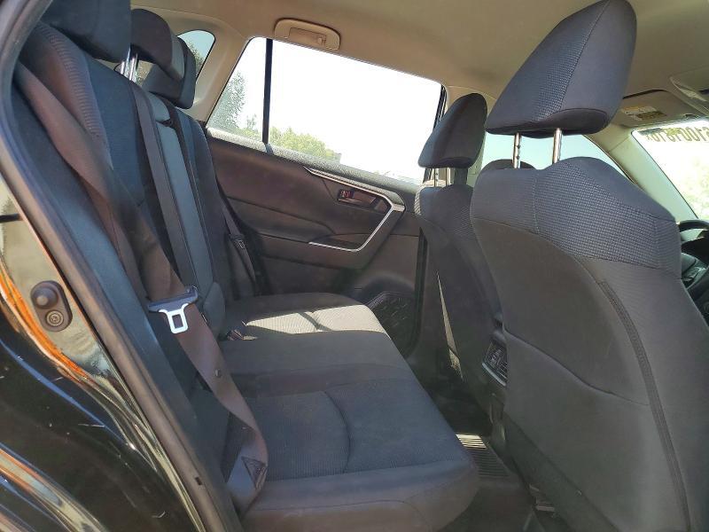 2024 TOYOTA RAV4 LE — Фото 11 из 14