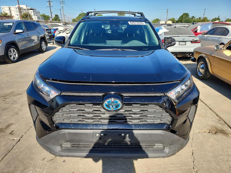 2024 TOYOTA RAV4 LE — Фото 5 из 13