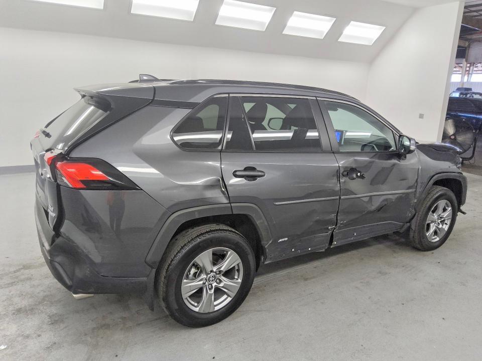 2T3RWRFV4RW242988 2024 TOYOTA RAV4 HYBRID photo no. 3
