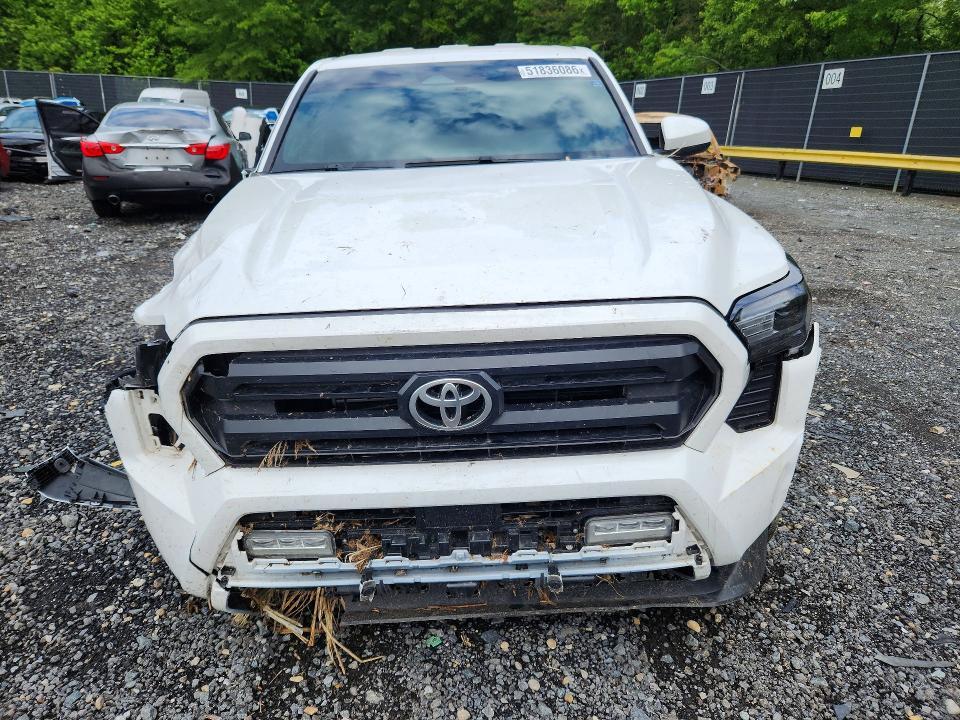 2024 TOYOTA TACOMA SR5 — Фото 5 из 12
