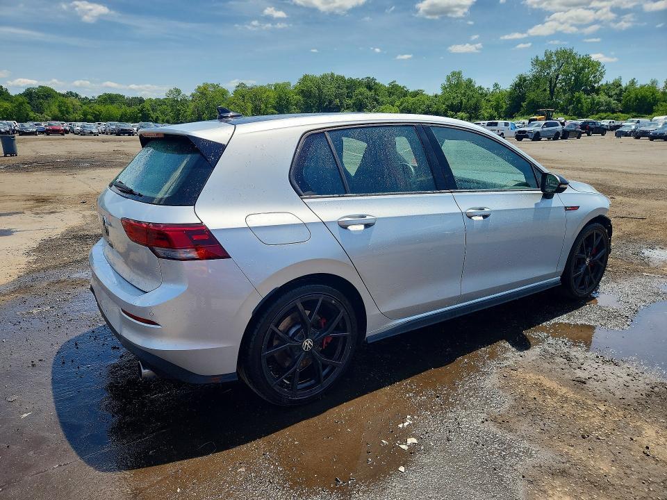 2024 VOLKSWAGEN GTI SE — Фото 3 из 12