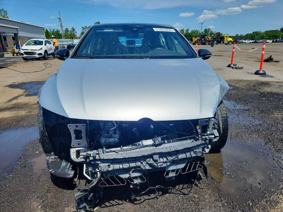 2024 VOLKSWAGEN GTI SE — Фото 5 из 12