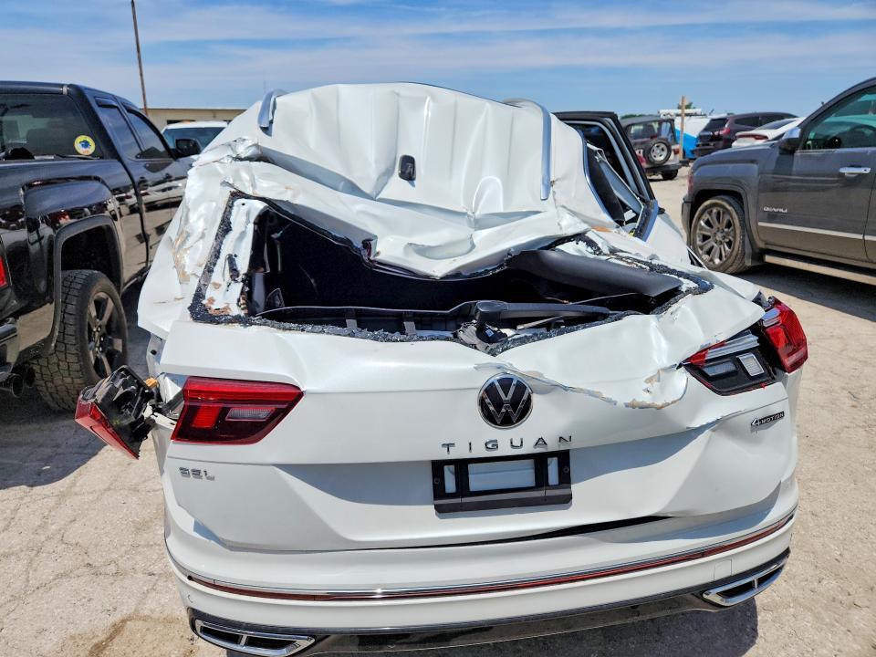 2024 VOLKSWAGEN TIGUAN — Фото 6 из 13