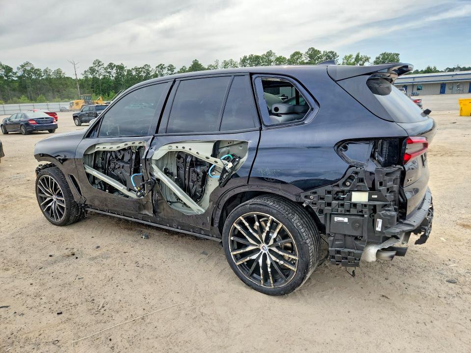 2023 BMW X5 M50I — Фото 2 из 13