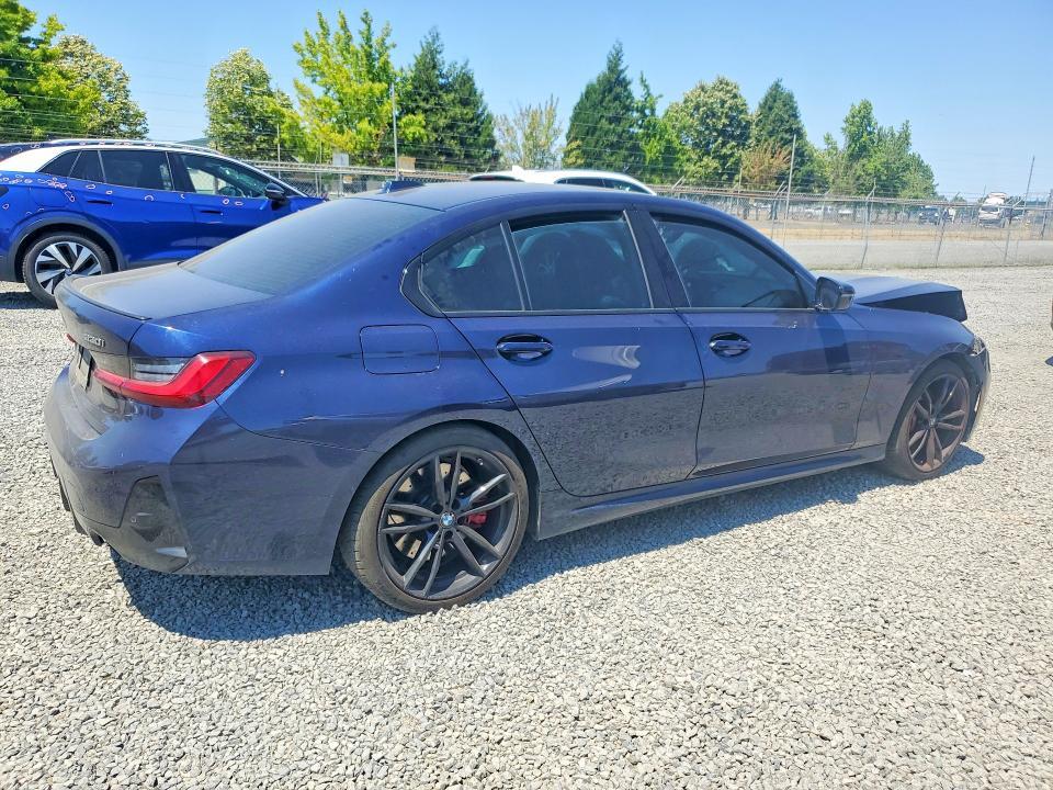 3MW89FF04P8C84653 2023 BMW 330XI photo no. 3