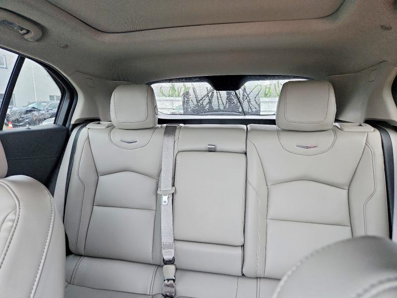 2023 CADILLAC XT4 LUXURY — Фото 10 из 13