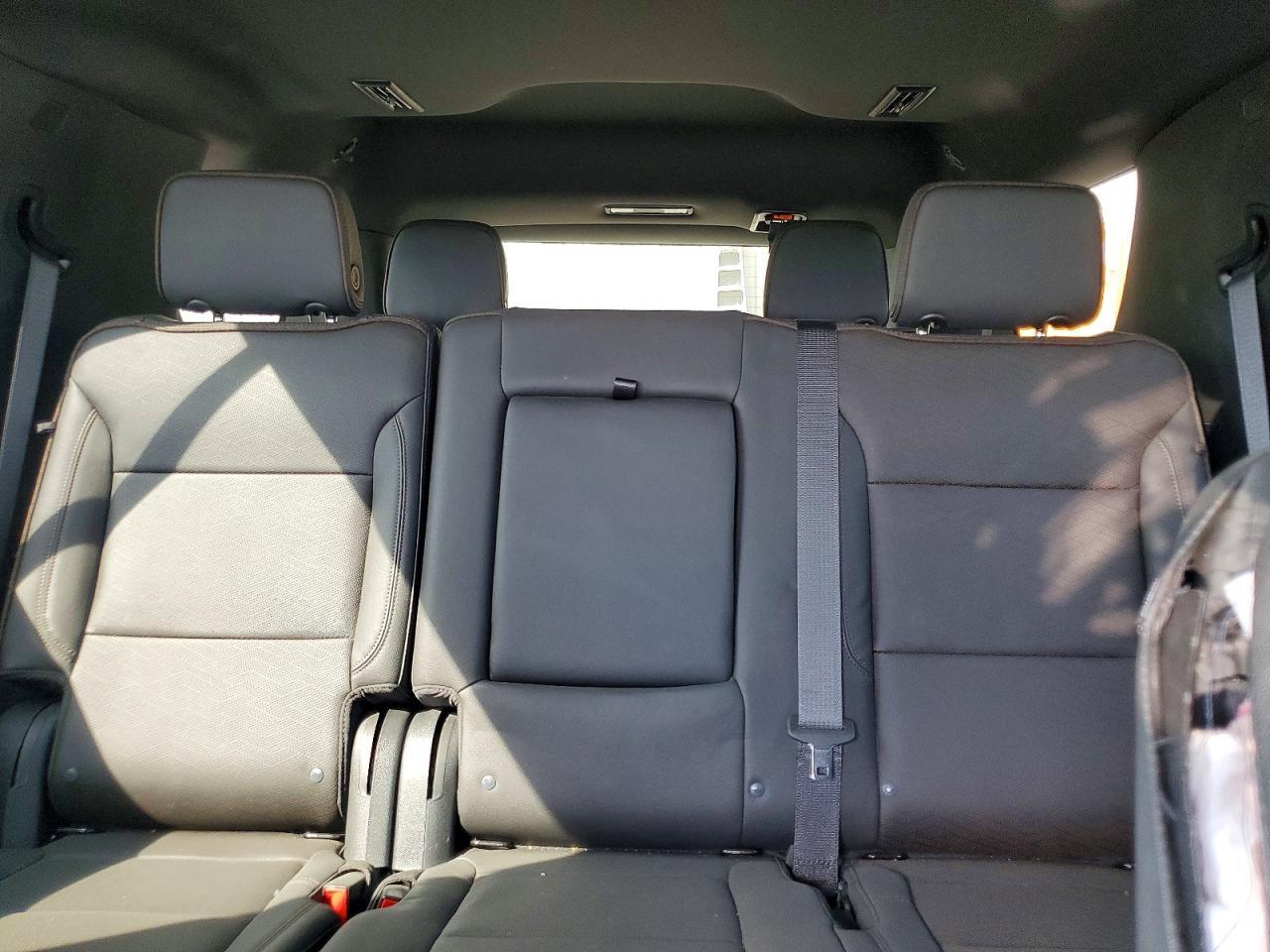 2023 CHEVROLET TAHOE K1500 HIGH COUNTRY — Фото 10 из 13