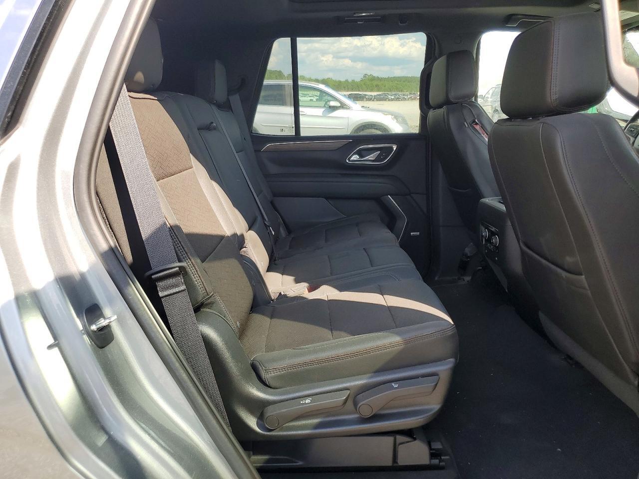 2023 CHEVROLET TAHOE K1500 HIGH COUNTRY — Фото 11 из 13