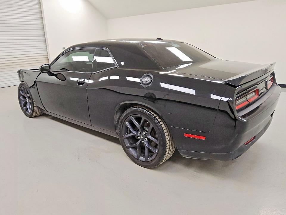 2C3CDZBT8PH669575 2023 DODGE CHALLENGER photo no. 2
