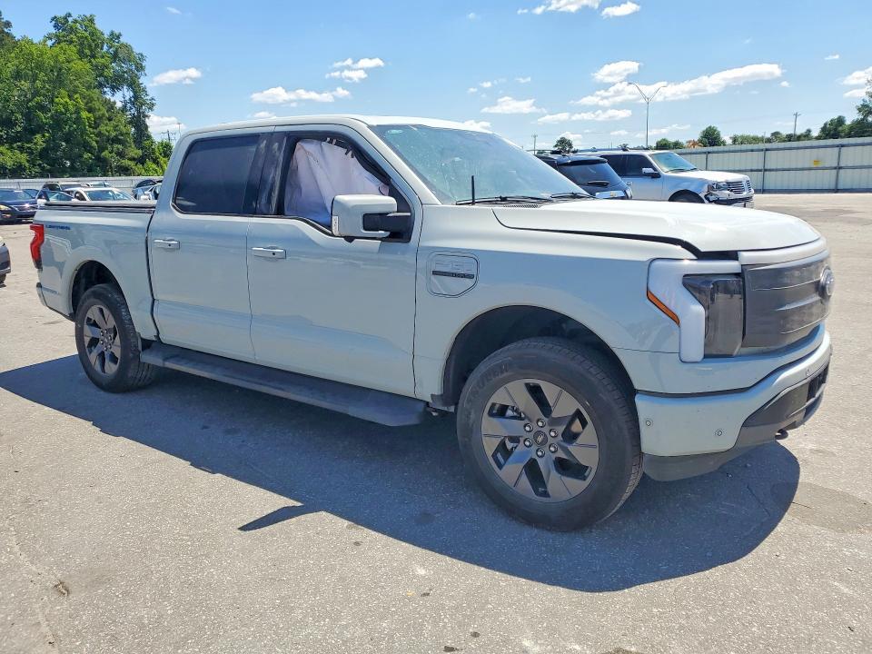 2023 FORD F150 LIGHTNING PRO — Фото 4 из 12