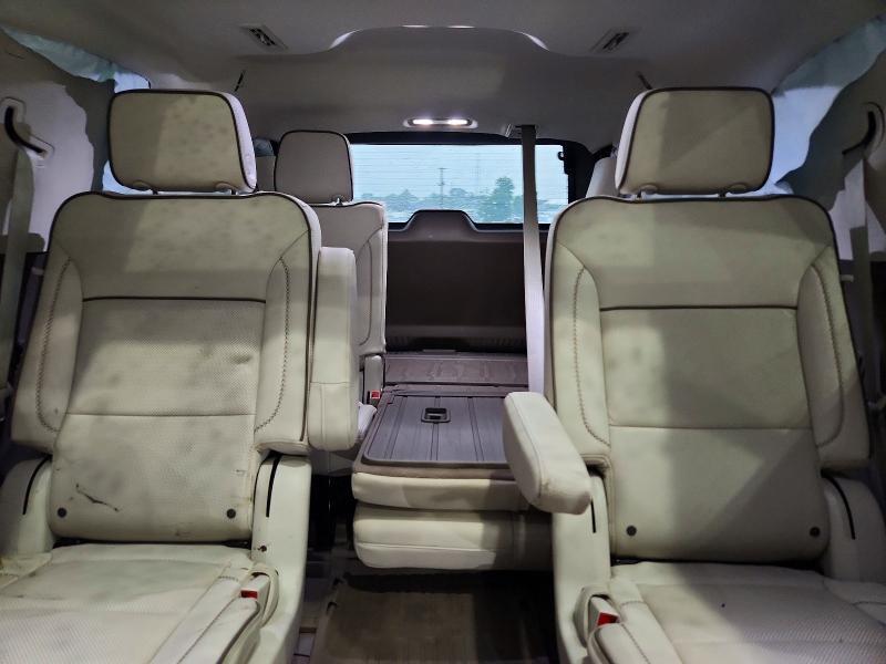 2023 GMC YUKON DENALI — Фото 10 из 13