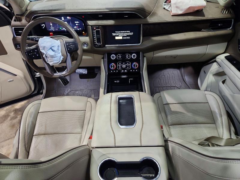 2023 GMC YUKON DENALI — Фото 8 из 13