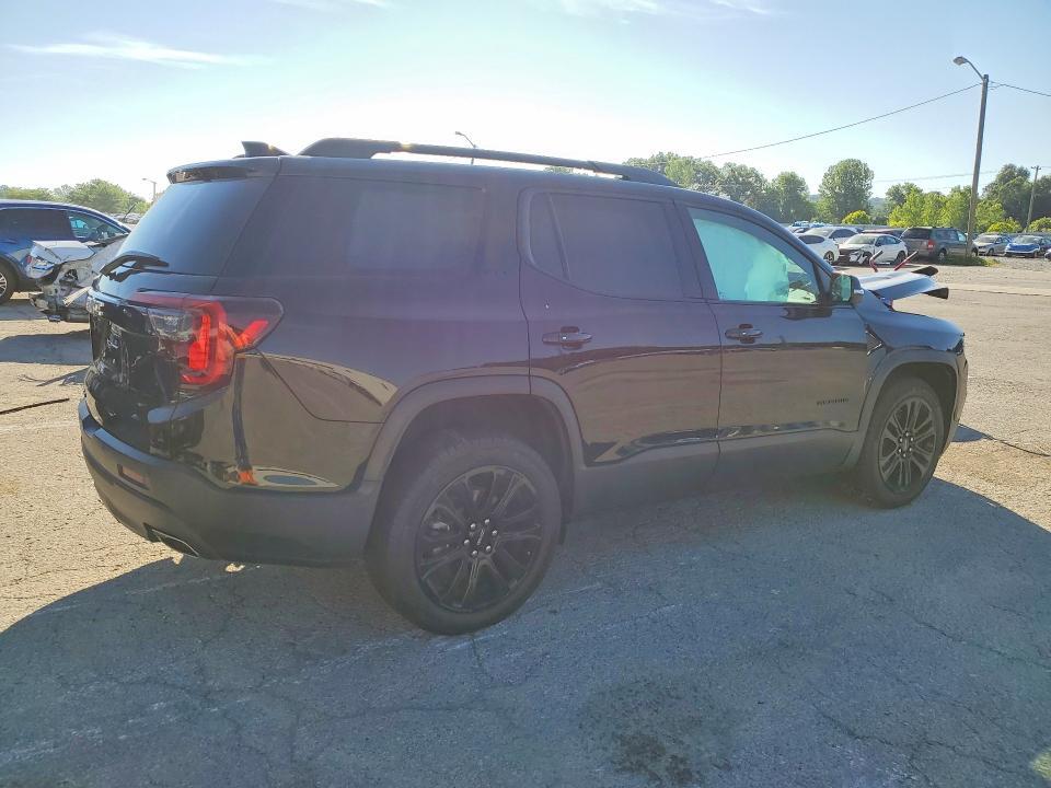 2023 GMC ACADIA SLT — Фото 3 из 13