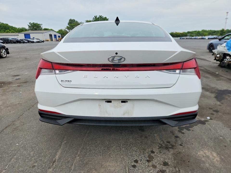 2023 HYUNDAI ELANTRA SEL — Фото 6 из 12