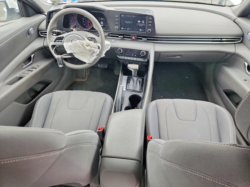 2023 HYUNDAI ELANTRA SEL — Фото 8 из 12