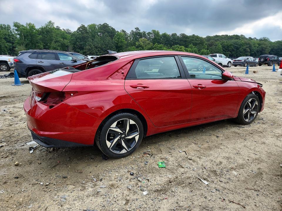 2023 HYUNDAI ELANTRA SEL — Фото 3 из 13