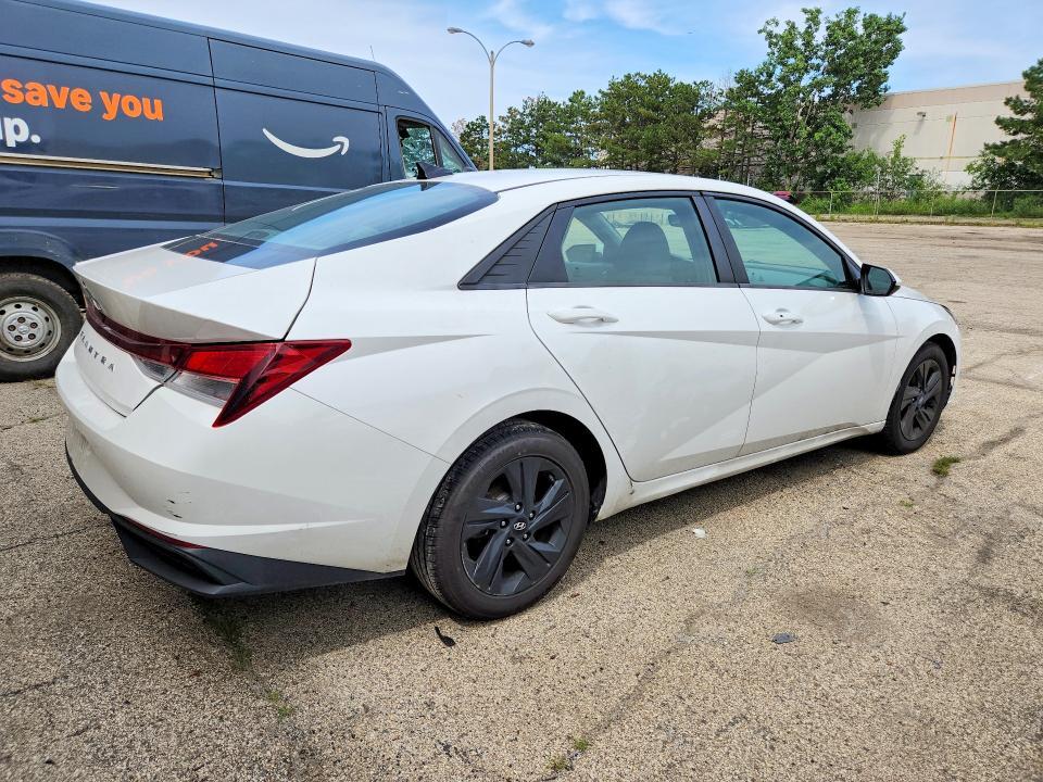 5NPLM4AG5PH103478 2023 HYUNDAI ELANTRA photo no. 3