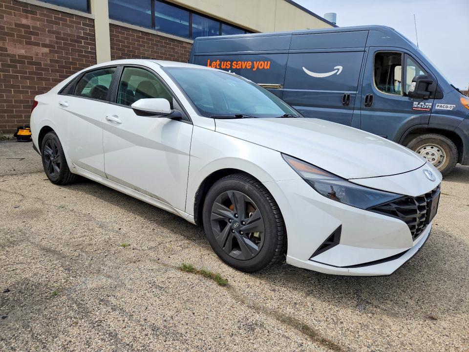 5NPLM4AG5PH103478 2023 HYUNDAI ELANTRA photo no. 4