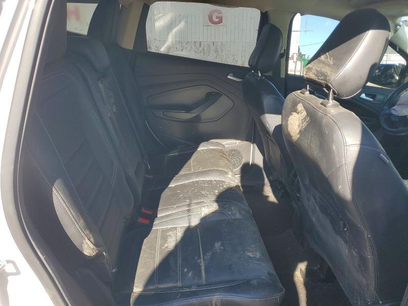 1FMCU9HD6JUB87876 2018 FORD ESCAPE photo no. 11