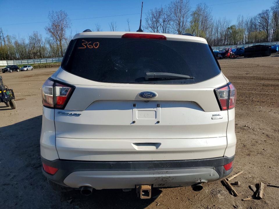 1FMCU9HD6JUB87876 2018 FORD ESCAPE photo no. 6