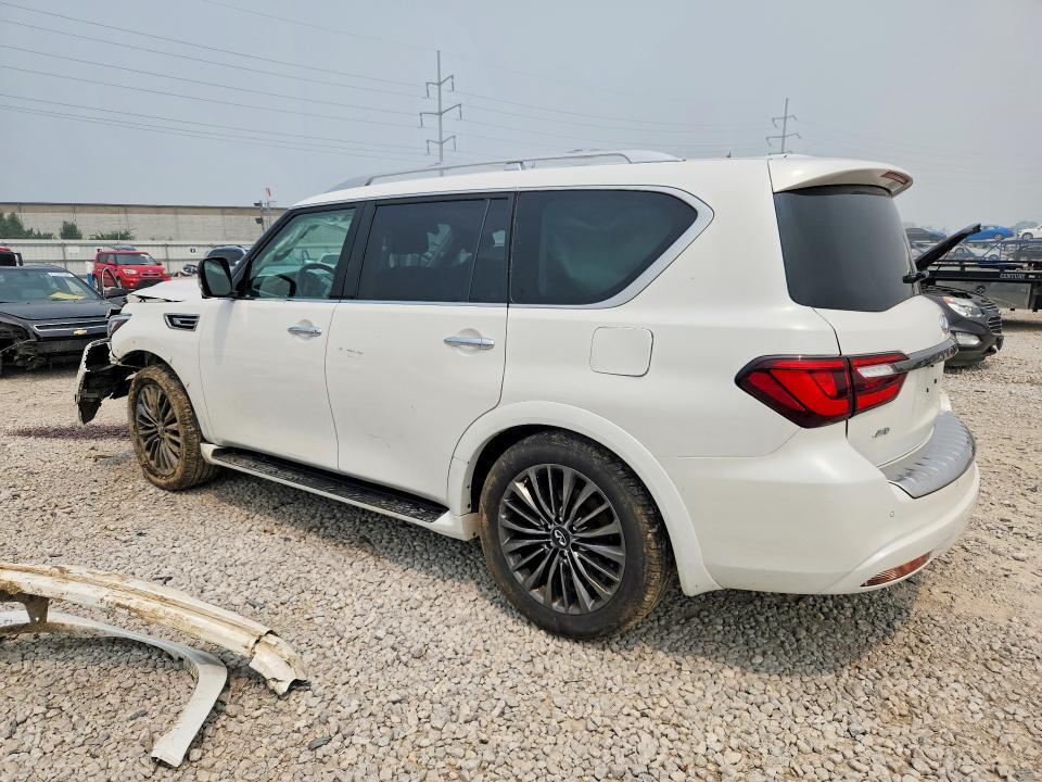 2023 INFINITI QX80 LUXE — Фото 2 из 14