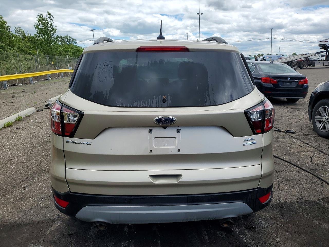 2018 FORD ESCAPE SEL — Фото 6 из 13