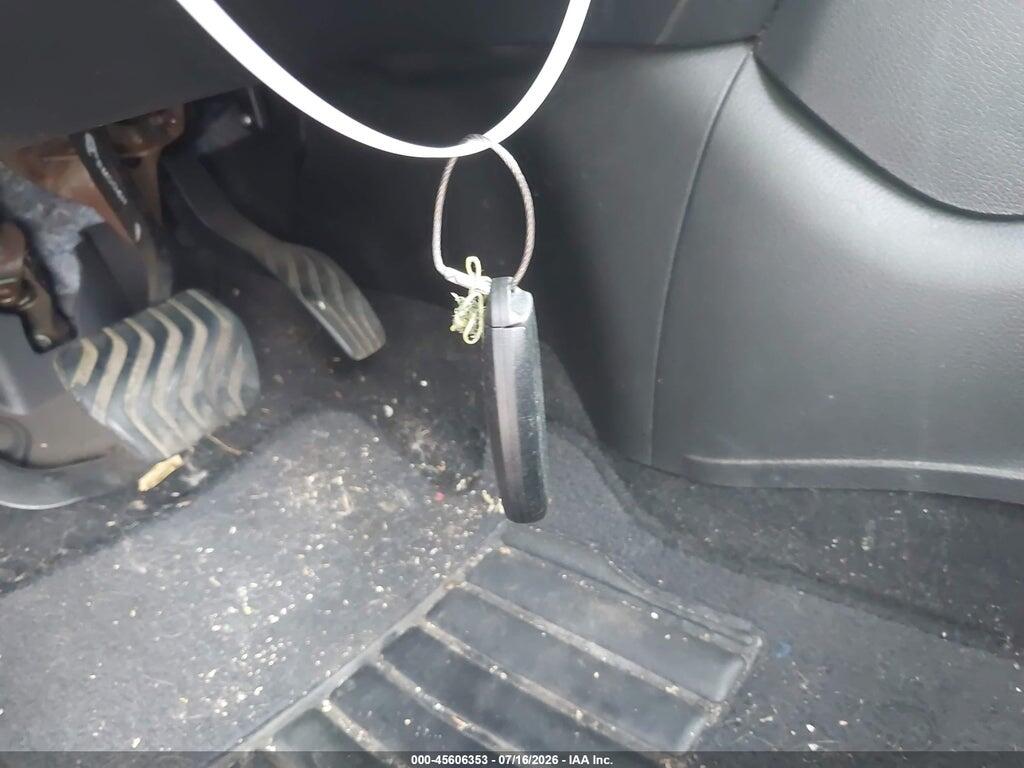 5N1AT2MV4JC792887 2018 NISSAN ROGUE photo no. 11