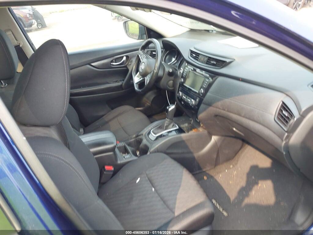5N1AT2MV4JC792887 2018 NISSAN ROGUE photo no. 5