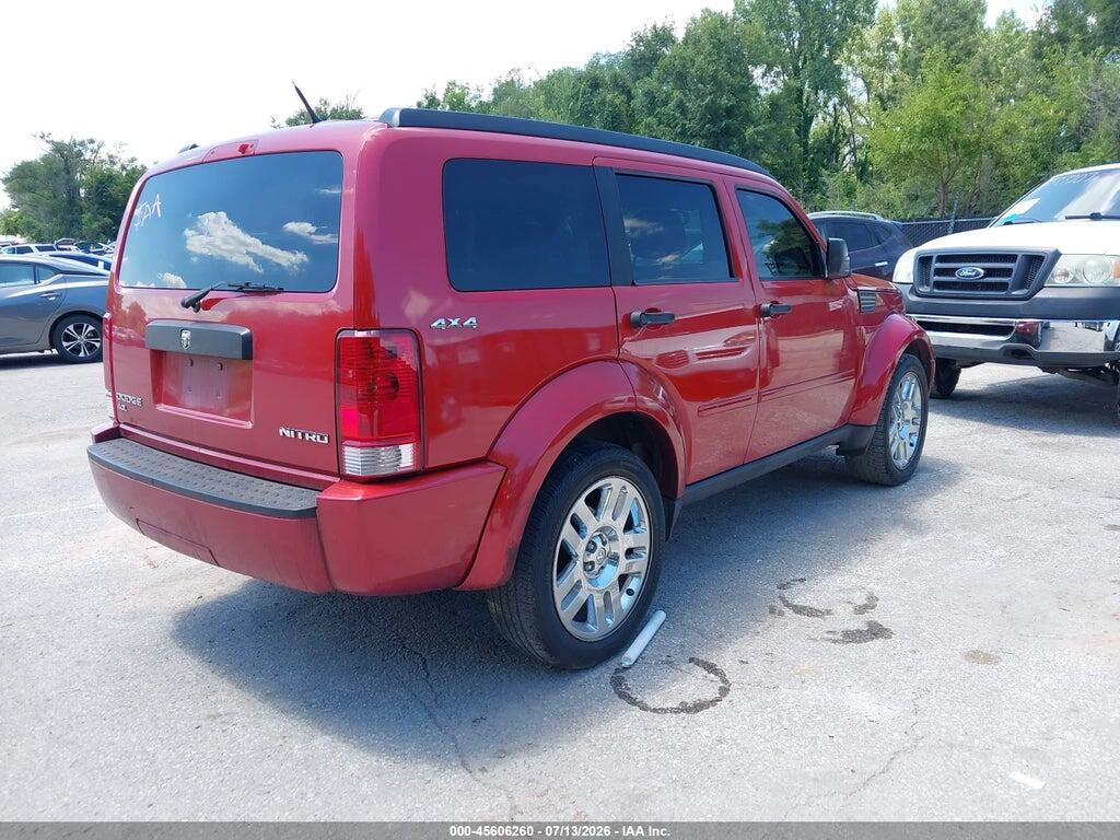 1D4PU4GXXBW504989 2011 DODGE NITRO photo no. 4