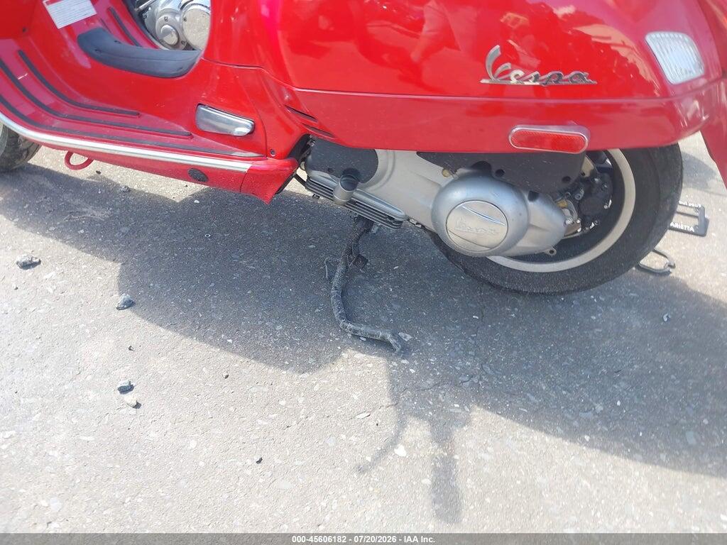 ZAPM459L6A5700740 2010 VESPA GTS photo no. 9