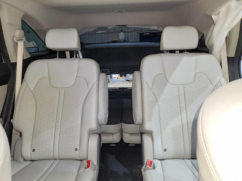 2023 KIA SORENTO SXP — Фото 10 из 13