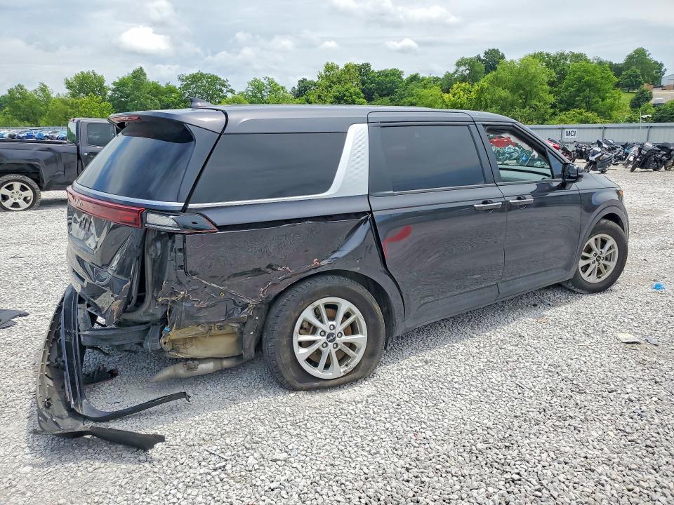 KNDNB4H32P6260073 2023 KIA CARNIVAL photo no. 3