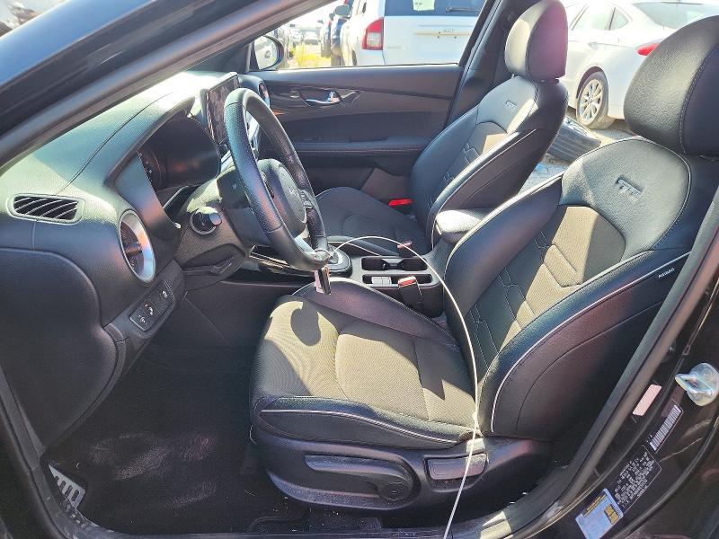 2023 KIA FORTE GT LINE — Фото 7 из 12