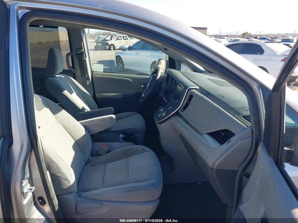 5TDKZ3DCXJS926697 2018 TOYOTA SIENNA photo no. 5