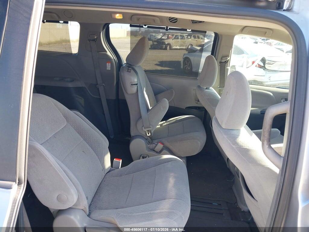 5TDKZ3DCXJS926697 2018 TOYOTA SIENNA photo no. 8