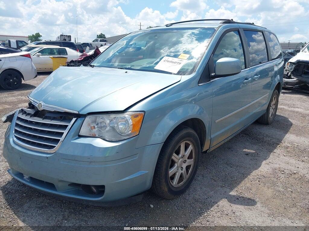 2A4RR5D11AR170690 2010 CHRYSLER TOWN & COUNTRY photo no. 2