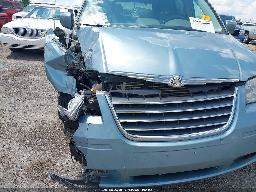 2A4RR5D11AR170690 2010 CHRYSLER TOWN & COUNTRY photo no. 6
