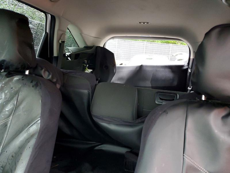 2023 KIA SORENTO LX — Фото 10 из 13