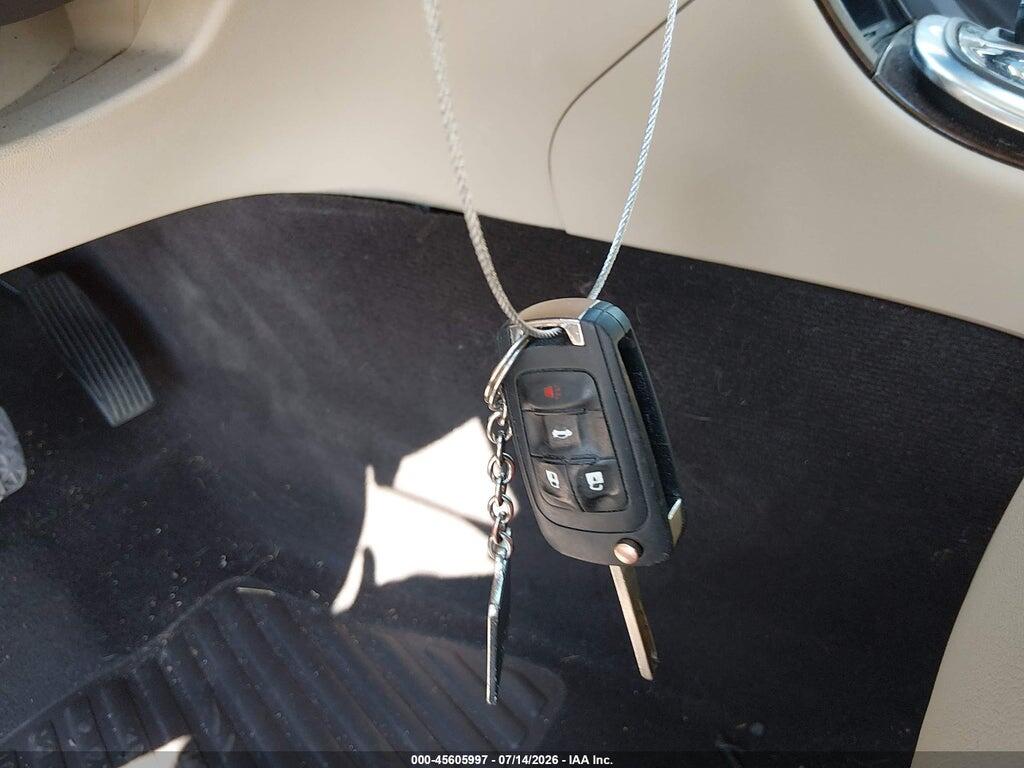 W04GN5EC2B1111995 2011 BUICK REGAL photo no. 11