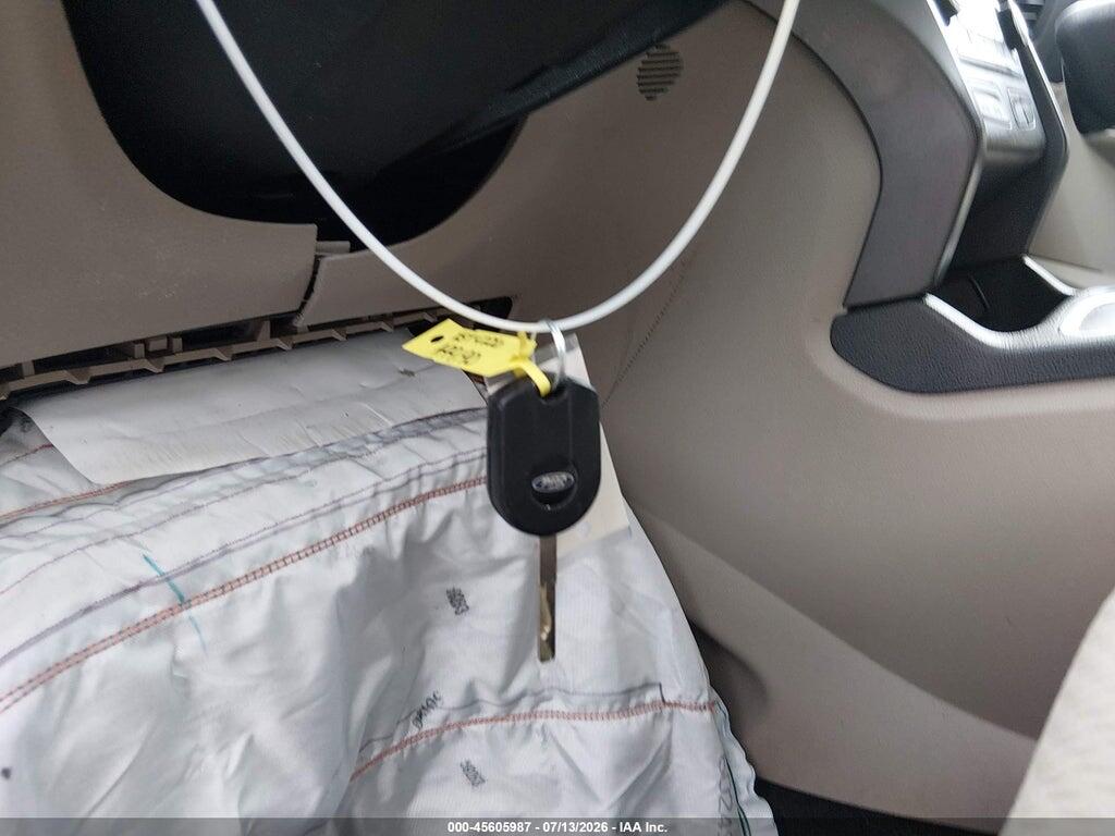 1FMCU0G9XHUA99190 2017 FORD ESCAPE photo no. 11