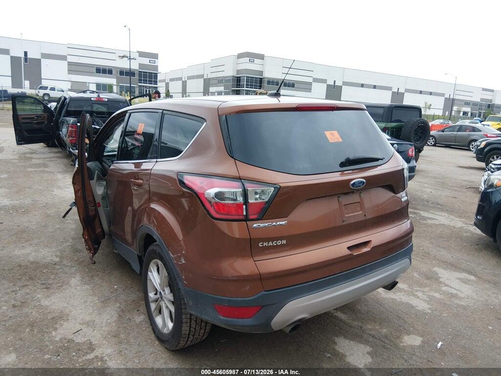 1FMCU0G9XHUA99190 2017 FORD ESCAPE photo no. 3