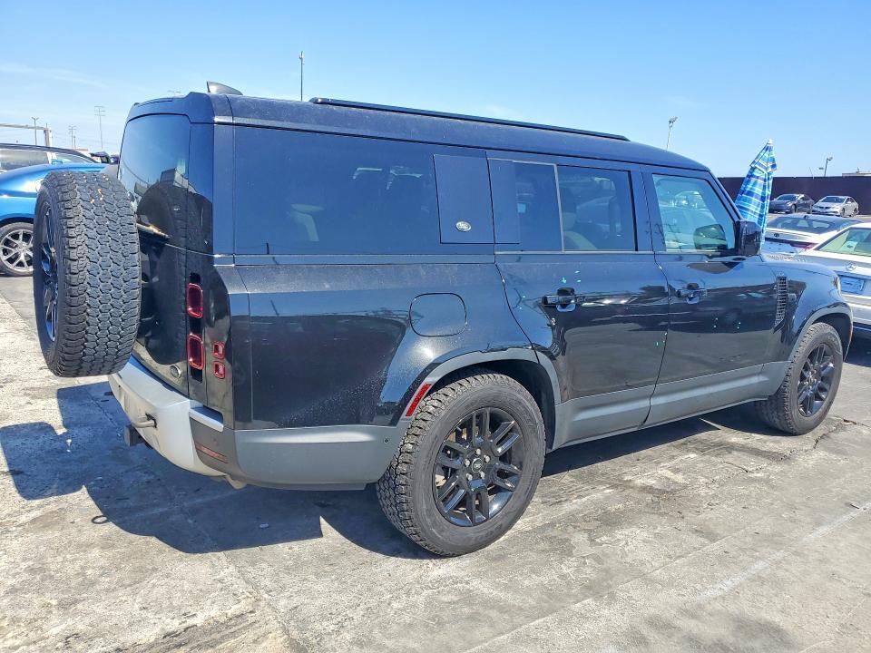2023 LAND ROVER DEFENDER 130 S — Фото 3 из 12