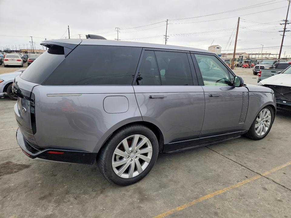2023 LAND ROVER RANGE ROVER SE — Фото 3 из 13