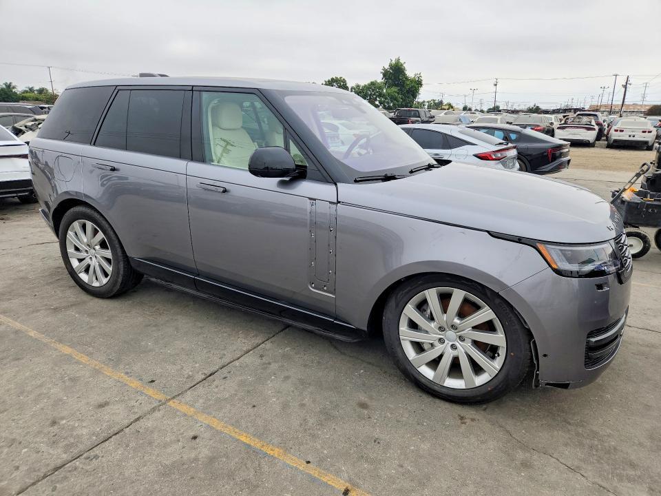 2023 LAND ROVER RANGE ROVER SE — Фото 4 из 13