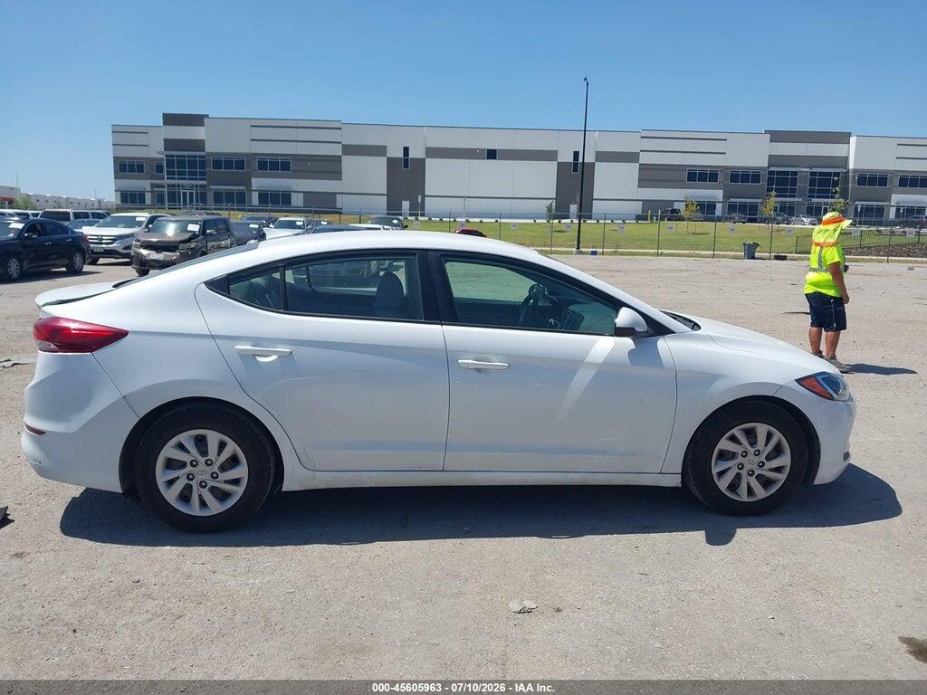 5NPD74LF6HH212730 2017 HYUNDAI ELANTRA photo no. 12