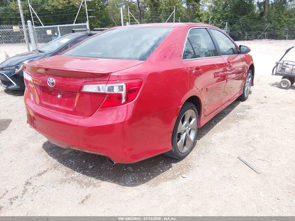 4T1BF1FK3EU742202 2014 TOYOTA CAMRY photo no. 4