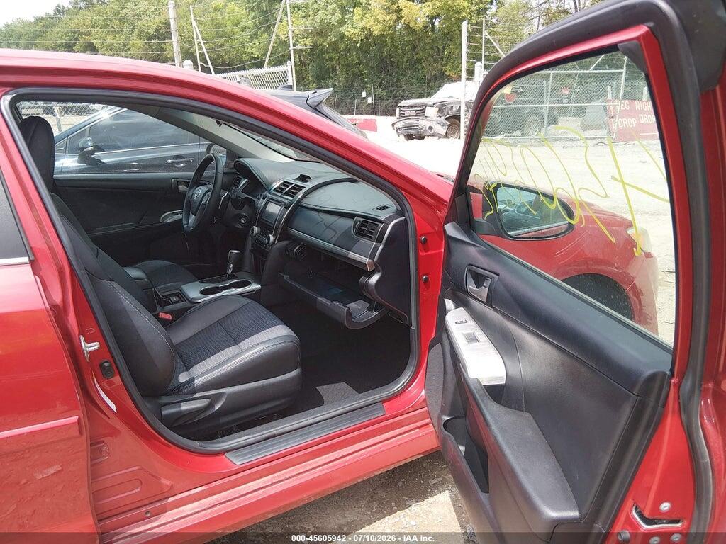 4T1BF1FK3EU742202 2014 TOYOTA CAMRY photo no. 5