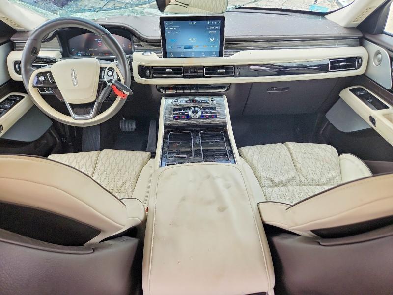 2023 LINCOLN AVIATOR BLACK LABEL — Фото 8 из 14