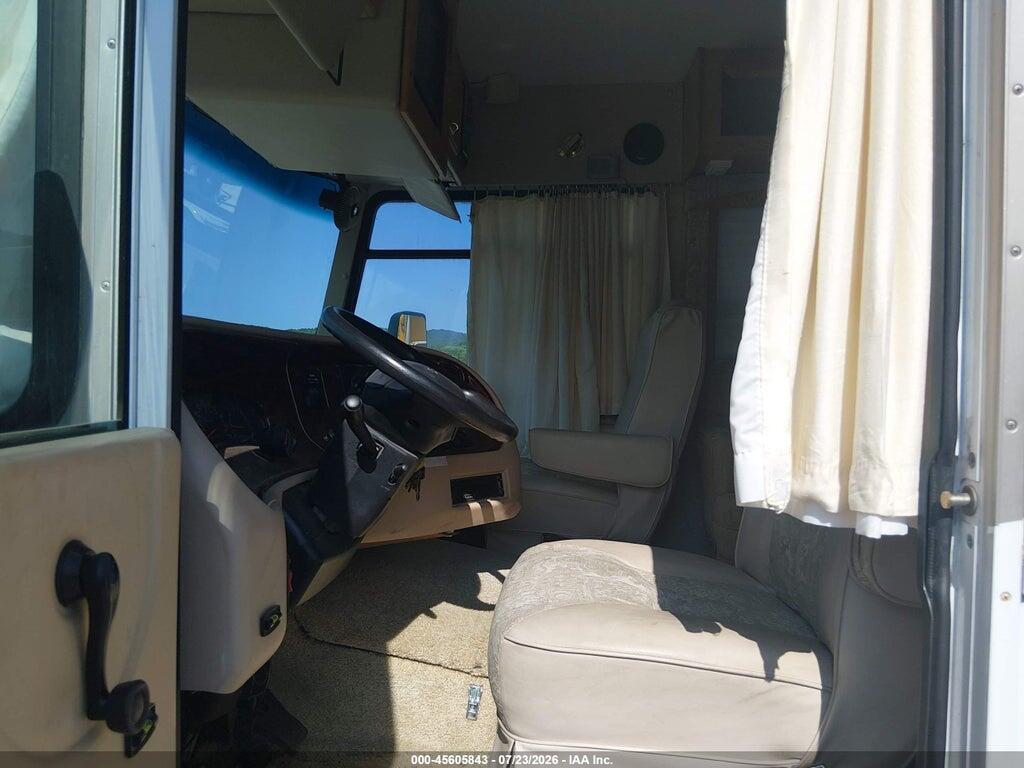 1FCNF53S610A07440 2001 FOREST RIVER WINDSONG photo no. 5