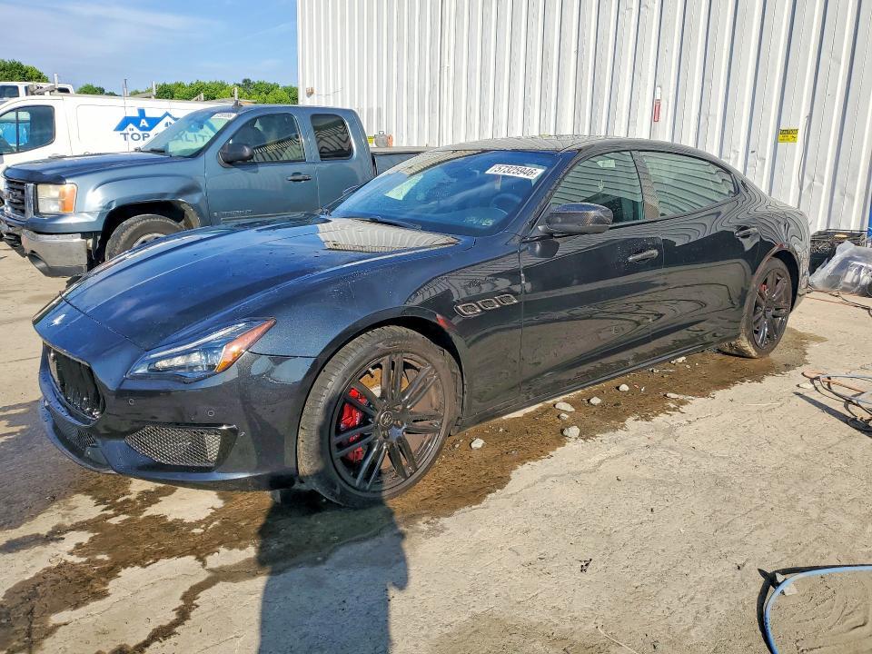 2023 MASERATI QUATTROPORTE ZAM56YRMXPX422248